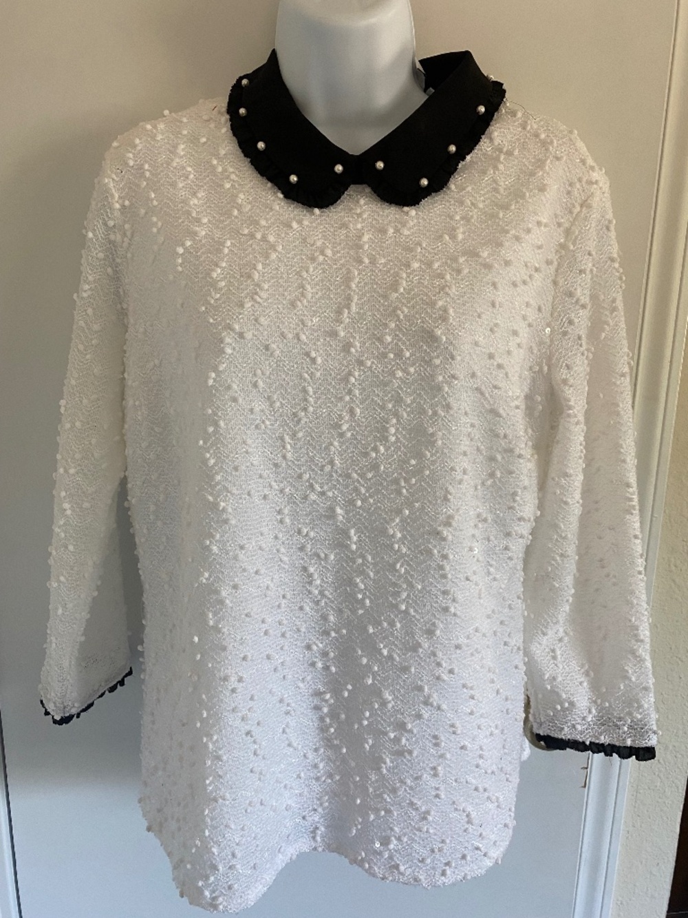 Elle White Sequin Sweater Top Peter Pan Collar w Pearls size M